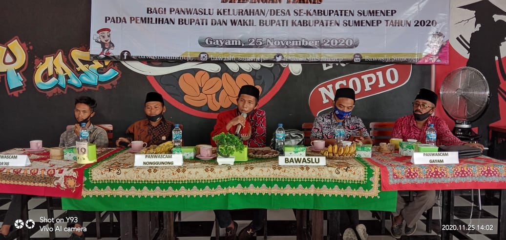 Cerita Orang Pulau Mengawasi Pilkada di Sumenep