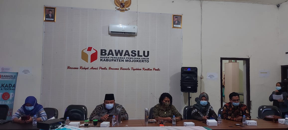 Bawaslu Jatim Evaluasi dan Siapkan Database Pengawas Ad Hoc