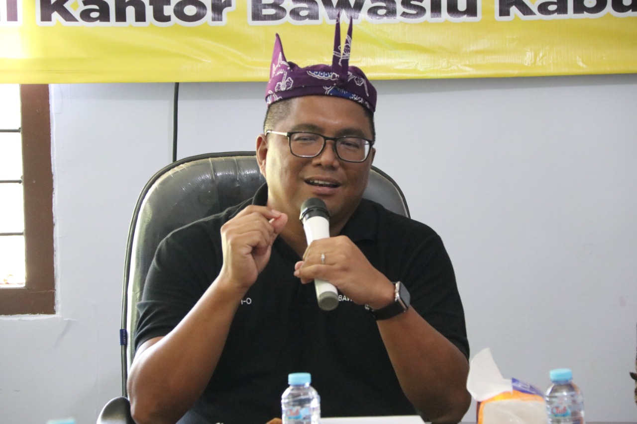 Di Situbondo, Fritz Dorong Peningkatan Kepemimpinan terhadap Pegawai Bawaslu