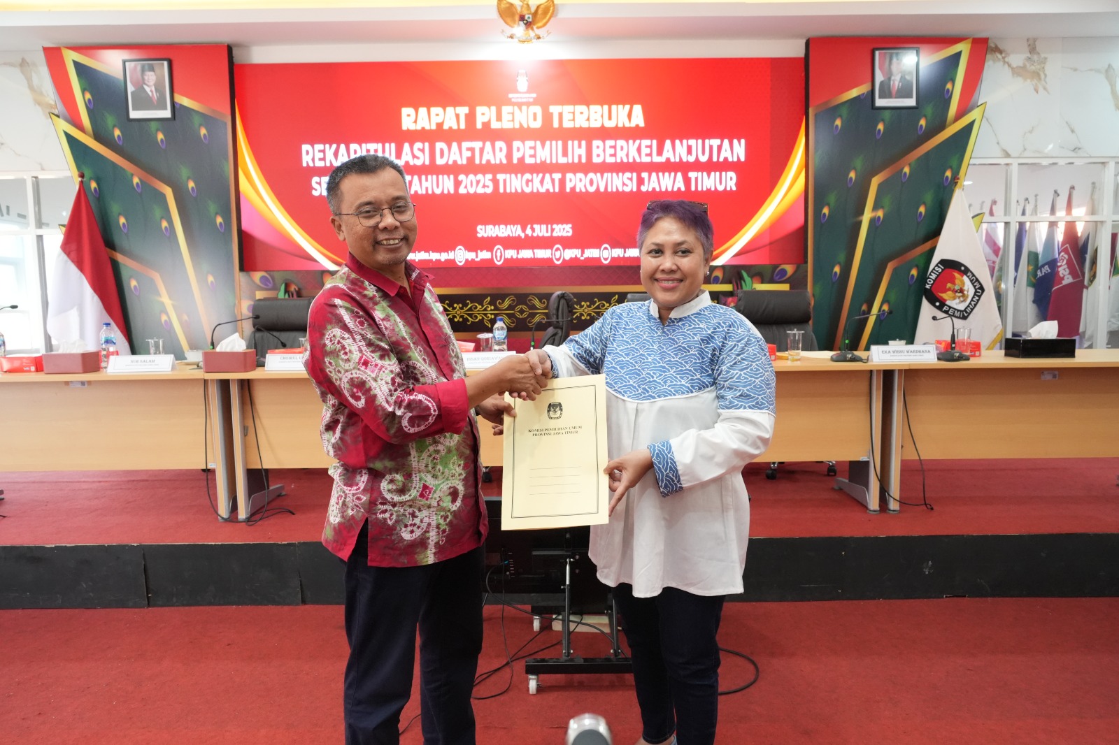 Awasi Rekapitulasi Daftar Pemilih Berkelanjutan, Bawaslu Jatim Sampaikan 6 Catatan Pengawasan