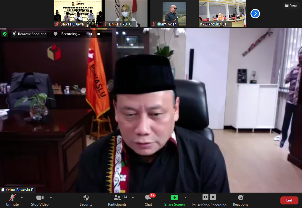 Beri Tausyiah Penyelenggara Pemilu se-Jatim, Abhan Jelaskan 3 Nilai Ramadhan bagi Demokrasi