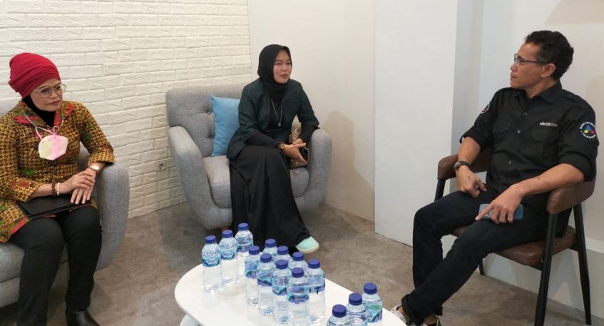 Kunjungi Detik Jatim, Ngobrol Pengawasan hingga Wartawan Ngantor di Bawaslu Jatim