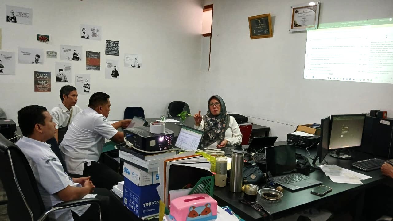 humas datin Bawaslu Jawa Timur