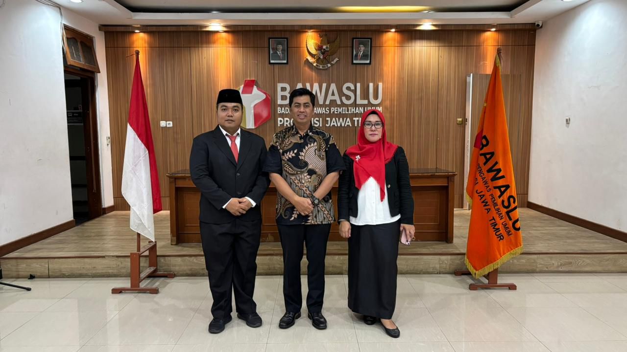 Pelantikan 4 Pejabat Struktural di Jatim