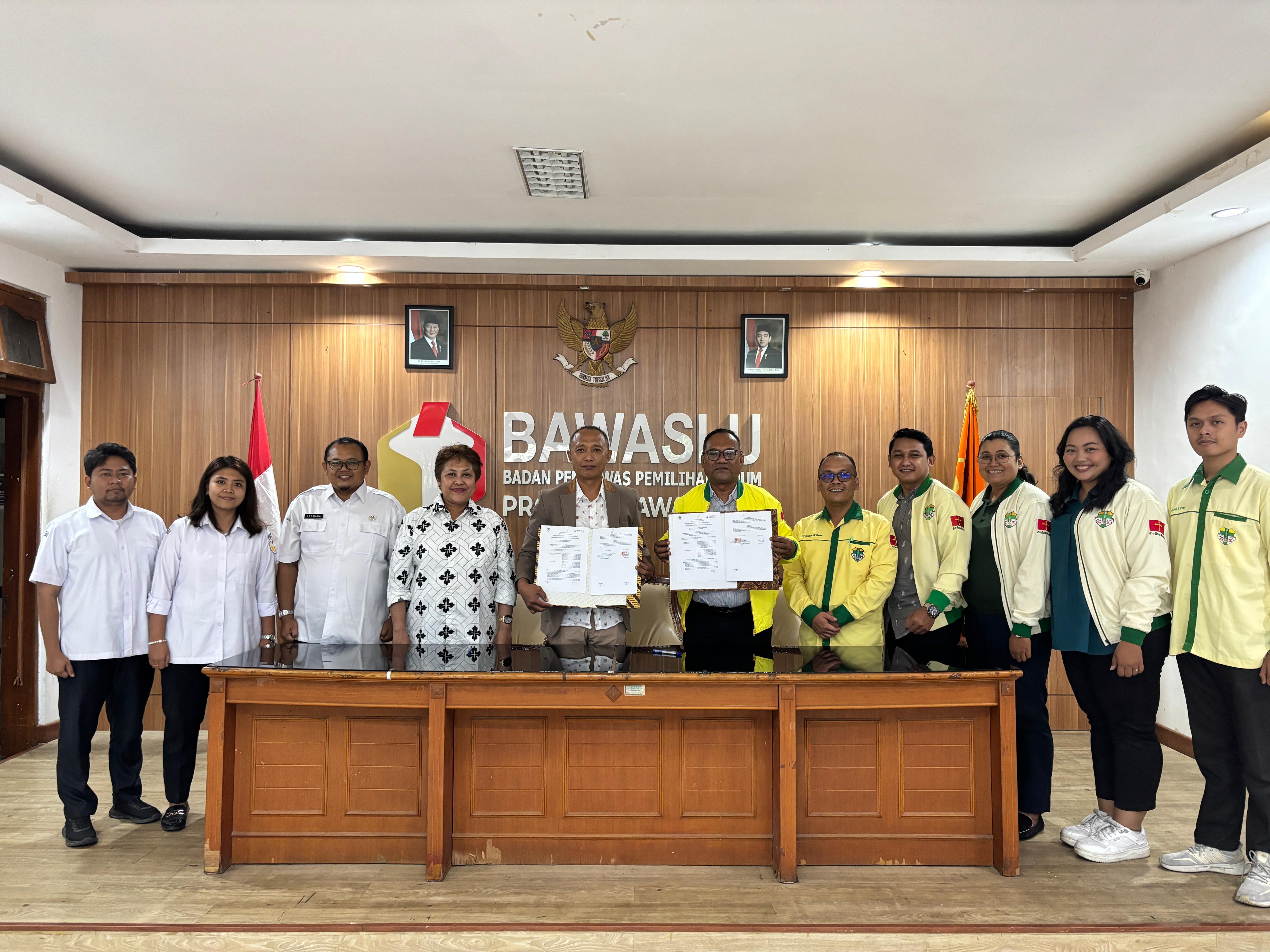 Bawaslu Jatim dan Pemuda Katolik