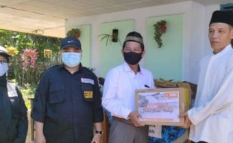 Bawaslu Kota Malang Salurkan Donasi Kepada Korban Gempa