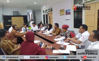 2 Kabag Bawaslu Jatim Tancap Gas di Minggu Pertama