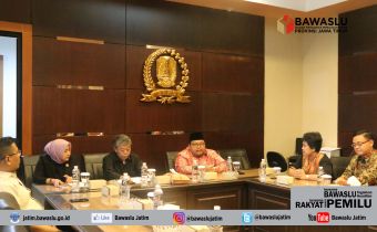 Untuk Peningkatan Indeks Demokrasi, Bawaslu Jatim Koordinasi dengan DPRD
