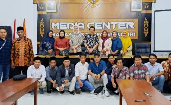 ANGGOTA BAWASLU KAB/KOTA SE-JATIM DIIMBAU CEPAT BERADAPTASI