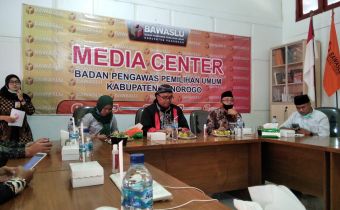 Kunjungi Ponorogo, Fritz: Cegah Politisasi Bansos