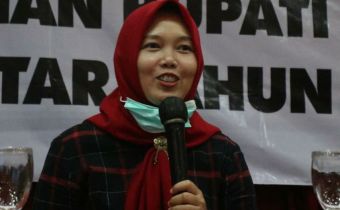 Di Blitar, Ely Luncurkan 4 Aplikasi, Salah Satunya Aplikasi Arsip Digital