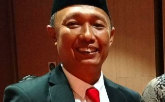Mengenal A Warits, Ketua Bawaslu Jatim 2022-2027: Penggerak yang Humoris