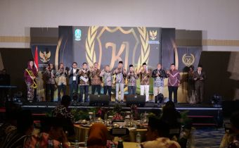 Bawaslu Jatim Raih 6 Kategori Penghargaan KI Award