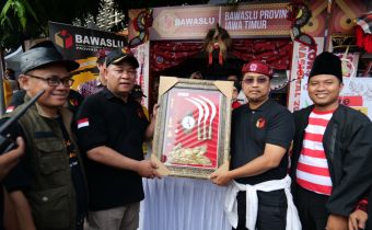 Sosialisasi Hasil Pengawasan, Bawaslu Jatim Ramaikan Pameran di Jakarta