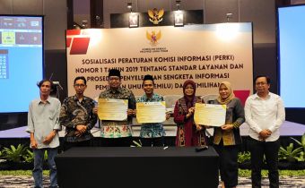 Bawaslu Jatim Pertegas Komitmen Wujudkan Keterbukaan Informasi Pemilu 2024