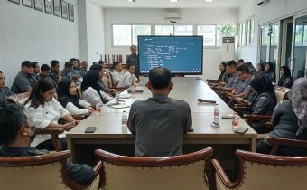 Meriahkan HUT RI ke-80, Bawaslu Jatim Gelar Lomba Tradisional hingga E-Sport