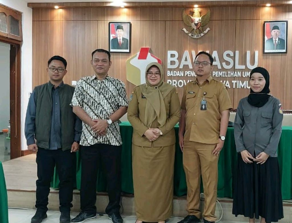 Kunjungan Kominfo Jatim ke Bawaslu Jatim